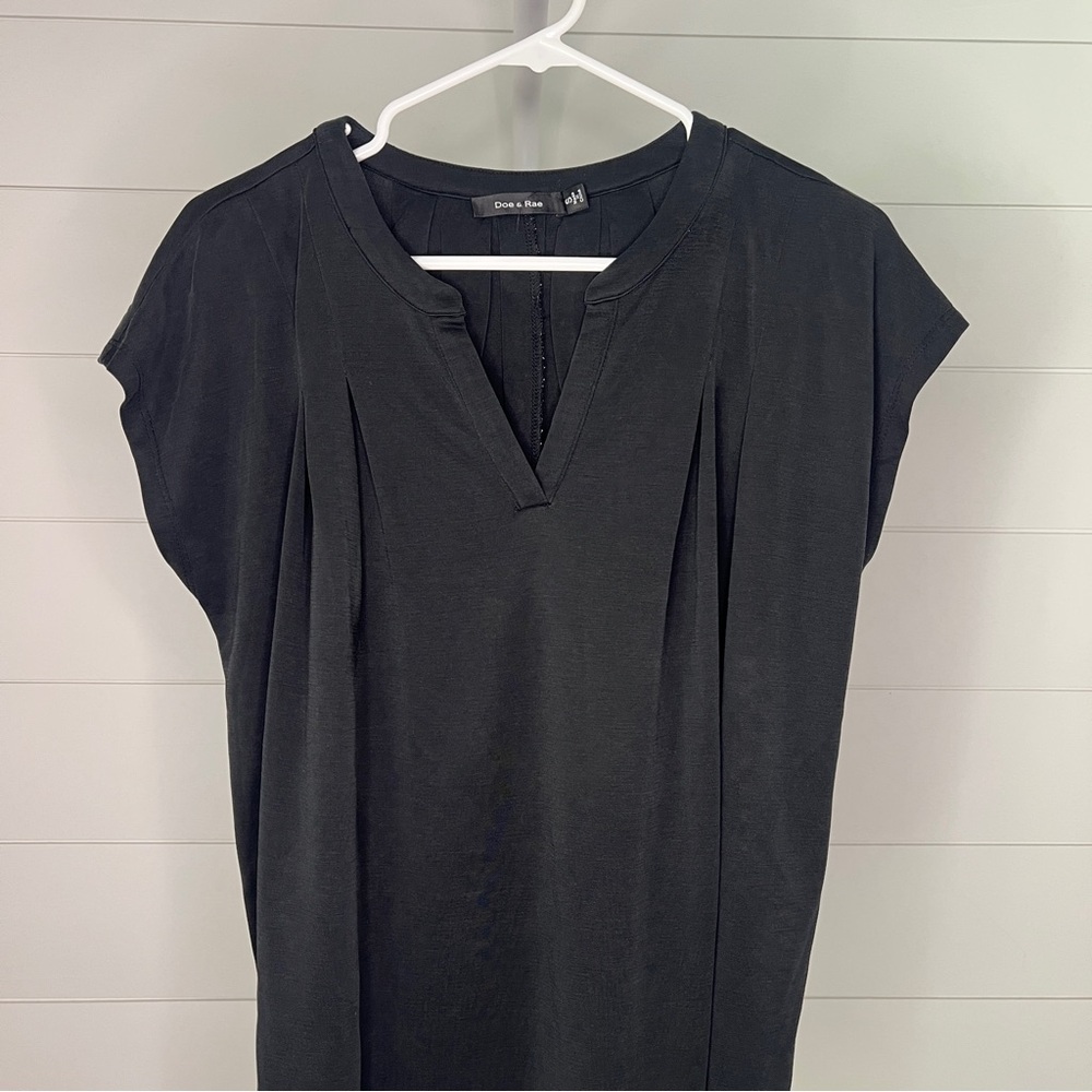Doe & Rae Black Blouse - Picture 3 of 4